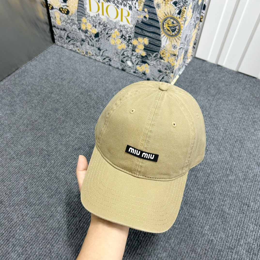 Miu Miu Caps